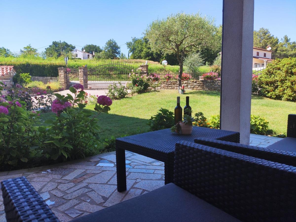 Apartment Mita Grožnjan Zewnętrze zdjęcie